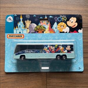 MATCHBOX DISNEY PARKS 2019 TOUR BUS MODEL NEW IN PACKAGE